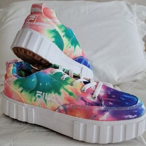 NWOT Fila Sandblast Tie Dye Canvas Platform Sneakers, Size 10, Pink/Green/Yellow